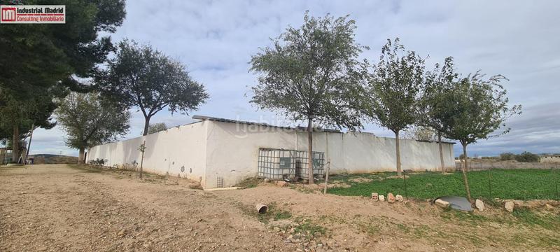 Foto a3ac76ad-aff1-419f-a6ba-a405b79176ef. Fondo rustico in Zona Industrial Arganda del Rey