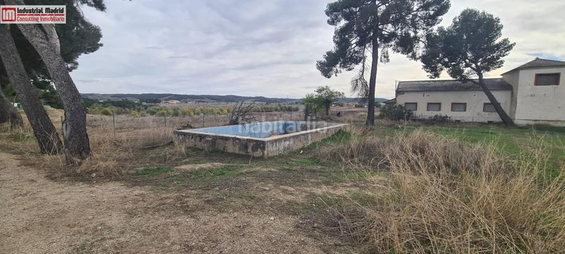 Foto f02a3524-ac05-443d-825d-2b3c10f057e4. Fondo rustico in Zona Industrial Arganda del Rey