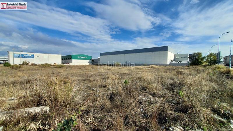 Foto 201f4ae2-5488-4f7d-a916-774b1fe3e716. Solar industrial industrial madrid presenta este terreno . en Getafe