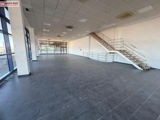 Nau industrial a Arganda del Rey. Oportunidad nave comercial en arganda del rey