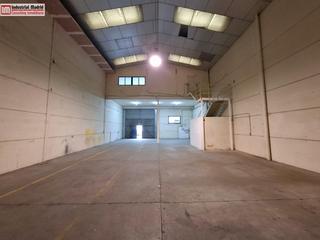 Miete Fabrikhalle in La Garena. Nave industrial en alquiler en el polígono camporroso  alcalá de