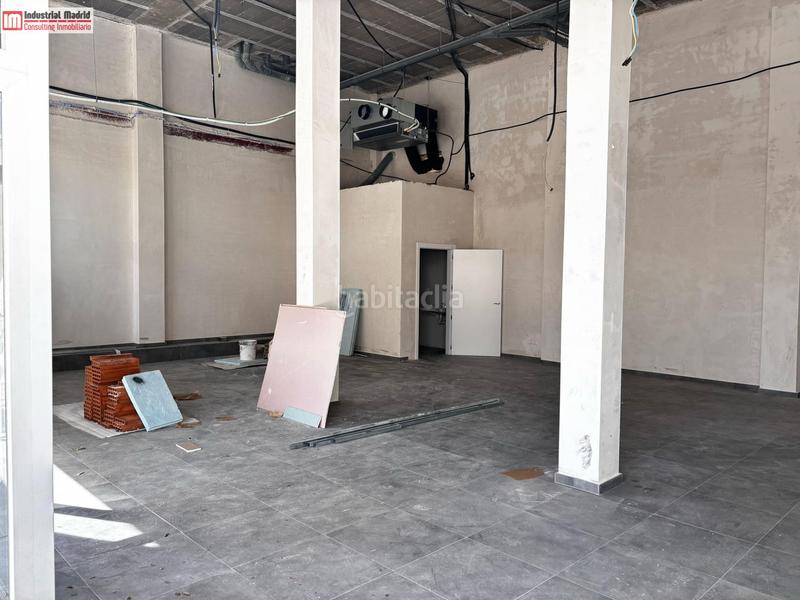 Foto d7a57c1d-24c0-4bee-aaac-4b6dd056e3ab. Locale commerciale in Centro Arganda del Rey