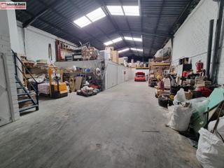 Nau industrial a Guardia Civil-Zona Industrial. Nave industrial en venta  polígono albresa, valdemoro