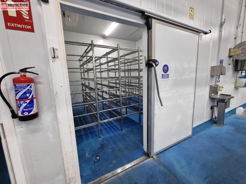 Foto 6eb43c0f-7cd8-42d4-9bc1-942fa84f13bd. Lloguer nau industrial a Arganda del Rey