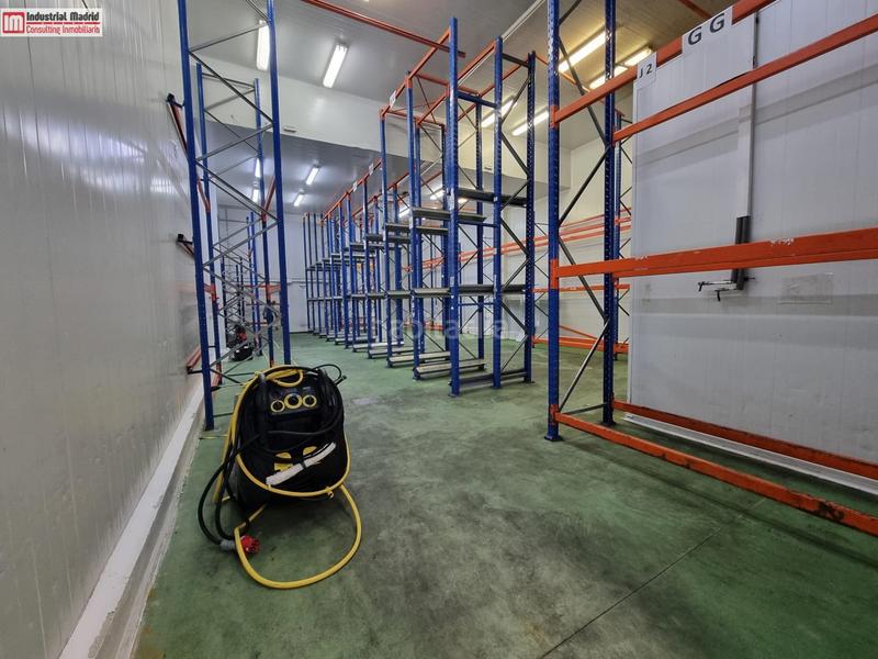 Foto c25128d4-e9ce-4bcb-8a55-3df6a938a7d0. Lloguer nau industrial a Arganda del Rey