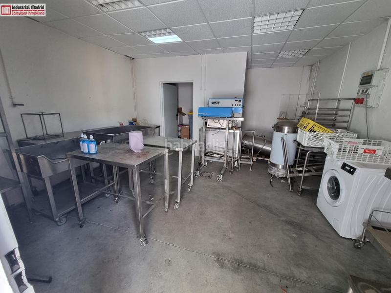 Foto c2feec96-e834-471a-b6a6-13b7df3eba53. Lloguer nau industrial a Arganda del Rey