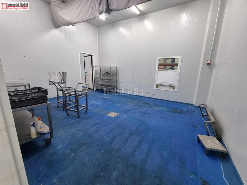 Foto fffb5c7e-87d2-4151-a8c2-d0811e6c66e9. Lloguer nau industrial a Arganda del Rey