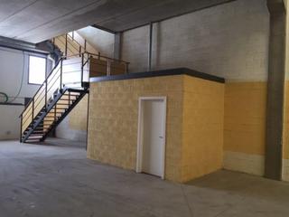 Nave industrial en Zona Industrial. Se vende nave en rentabilidad en arganda del rey