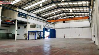 Location Bâtiment à usage industriel à Zona Industrial. Industrial madrid presenta, en alquiler, esta nave logística en