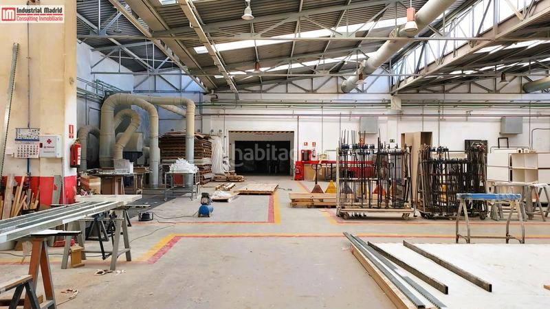 Foto 0dab8bbb-30bf-4ca1-8ff3-af40e1023937. Nau industrial a Mejorada del Campo