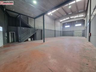 Location Bâtiment à usage industriel à Zona Industrial. Nave industrial en alquiler  polígono finanzauto, arganda del re