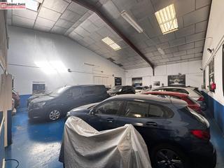 Bâtiment à usage industriel à Zona Industrial. Nave industrial en venta  excelente oportunidad funcional y vers