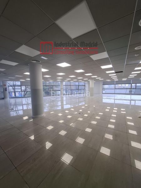 Foto f110326b-a845-492f-9191-faaddca65a80. Lloguer edifici a Simancas Madrid