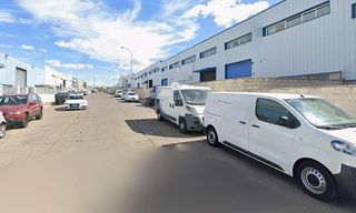 Fabrikhalle in La Poveda. Nave en venta en arganda del rey
