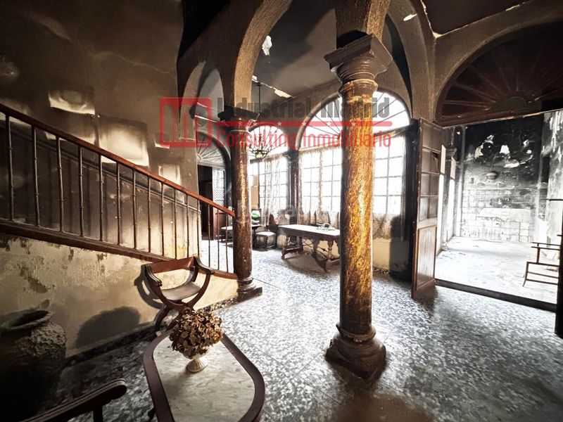 Foto 1a86b0b9-a26f-479f-973b-73bffea8d5d1. Edifici a Centro Arganda del Rey