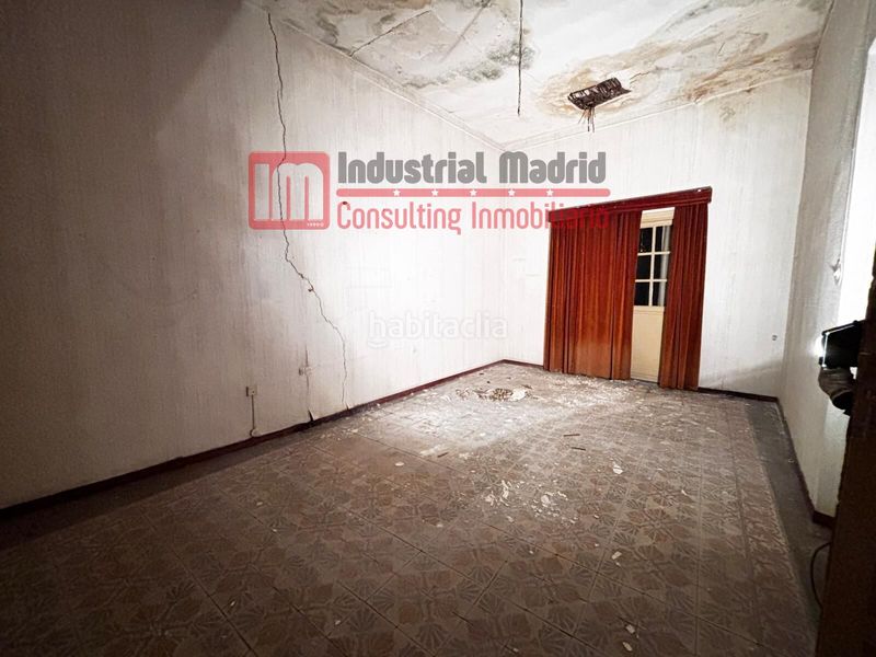 Foto 7c936b5d-3ceb-4e58-977a-422bb16ac69f. Edifici a Centro Arganda del Rey