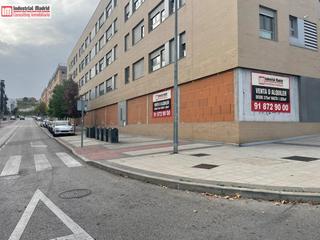 Local Comercial en Avenida EUROPA