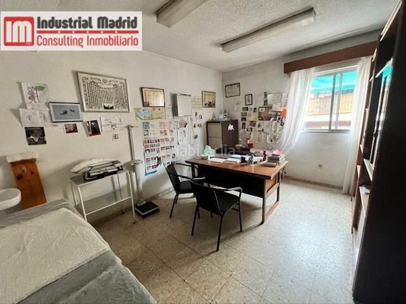 Foto f0c0c2a4-e455-4c48-b1a8-ff8d8c690414. Locale commerciale in Centro Arganda del Rey