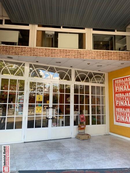 Foto c4c05f3e-8256-4c9e-9715-3b4f2949cf28. Fabrikhalle in Estación Coslada