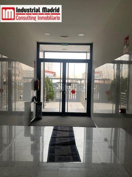 Foto 8515c895-3022-4ca6-8dc6-28c084905ab4. Lloguer oficina a El Barral Ferial Coslada