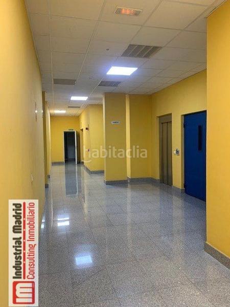Foto ee971376-863a-493f-af72-b359752df00a. Location bureau dans El Barral Ferial Coslada