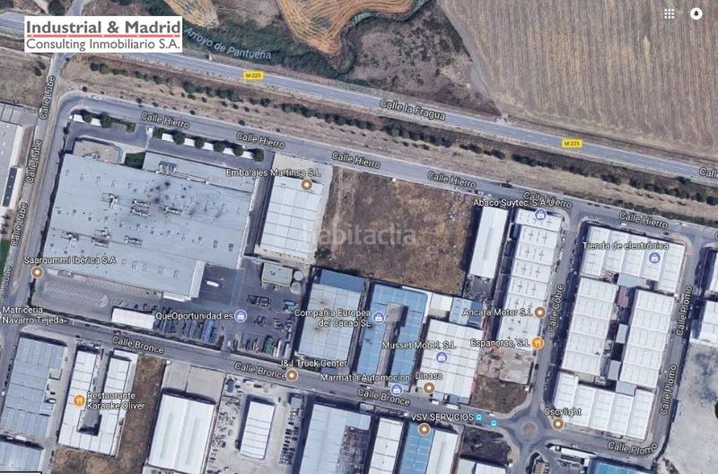Foto e5e00e9f-fd5a-4aa0-90d9-628a3ec68f2c. Industrial plot in Loeches