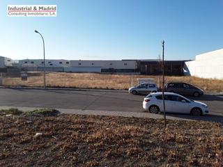Residential Plot in Loeches. Venta de terreno industrial de 1.763 m2 en pol. ind. gestesa en