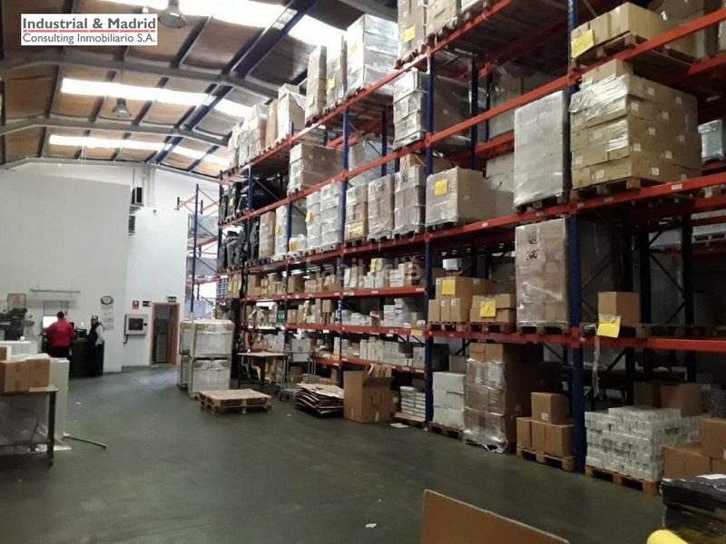 Foto 0c4ab0e5-5ee1-40cc-81d8-733cfc453cbb. Capannone industriale in Loeches