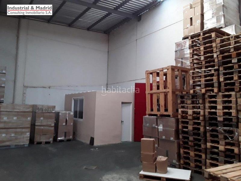 Foto 3d7b09ec-c498-42aa-bfb0-408932782eaa. Capannone industriale in Loeches