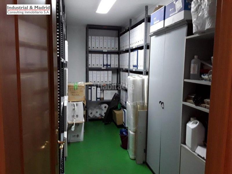 Foto c5efcea0-de20-4f29-998d-120435f4cc48. Capannone industriale in Loeches