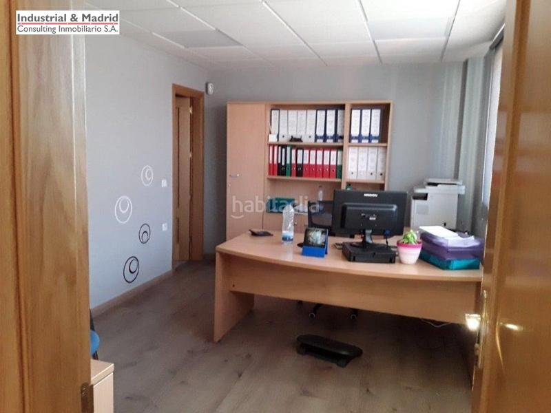 Foto d5fe92fa-b4ad-4b39-a7fd-fd31632b9647. Capannone industriale in Loeches