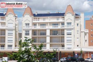 Local Comercial en Los Villares