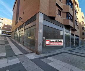 Lloguer Local Comercial a Centro. Local comercial alquiler arganda con multiples posibilidades