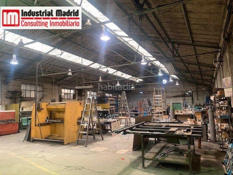 Foto 087c95ba-7590-429b-ba02-bc46f2edc53f. Nau industrial a Estación Coslada