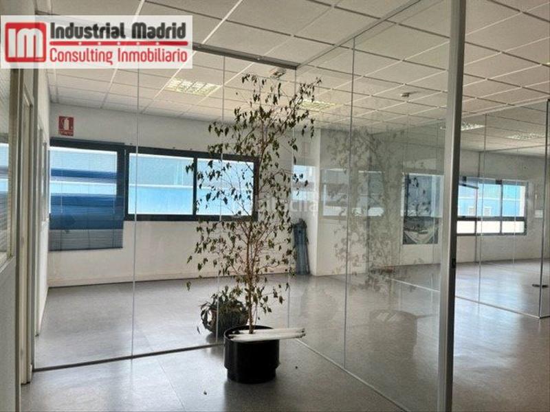 Foto 1937c4c4-718c-4366-968f-e57f766f349c. Industrial building in Montserrat-Parque Empresarial San Fernando de Henares