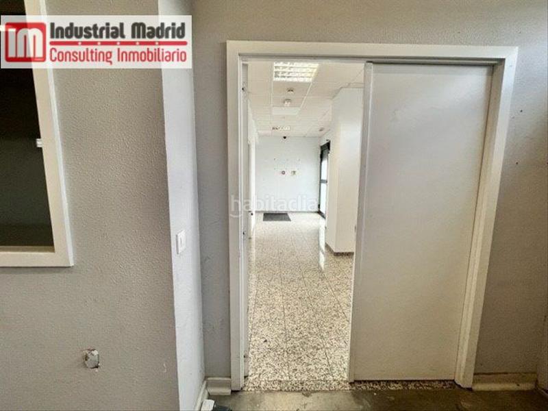 Foto b2708965-549f-489f-a7e3-179a7fad68dd. Industrial building in Montserrat-Parque Empresarial San Fernando de Henares