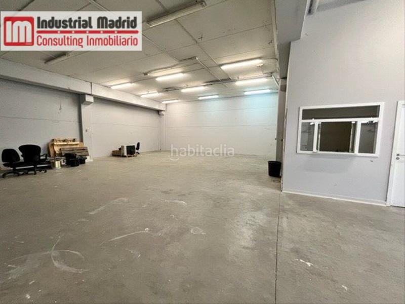 Foto cbc31fc5-369d-421f-9119-50d9825fcdd2. Industrial building in Montserrat-Parque Empresarial San Fernando de Henares