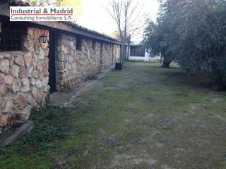 Terreny residencial a Zona Industrial. Parcela en venta en arganda del rey