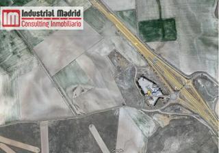 Terreny residencial a Belinchón. Venta de solar industrial de 66.330 m2