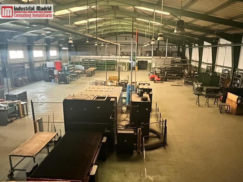 Foto b4f212ab-f04b-4c31-ac65-020cf191a0a8. Nave industrial nave en velilla pol soldadores en Velilla de San Antonio