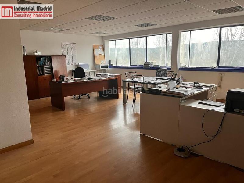 Foto ff1e65ca-2476-41d7-b329-2ea0d5f04852. Nave industrial nave en velilla pol soldadores en Velilla de San Antonio