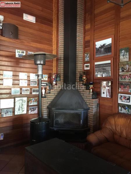 Foto ab9a3973-7443-4986-b573-e148d90db327. Finca rústica a Los Villares Arganda del Rey