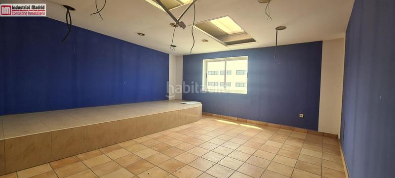 Foto 45158b3f-8712-49e6-8a68-fd6e44692409. Bâtiment à usage industriel dans Casarrubuelos