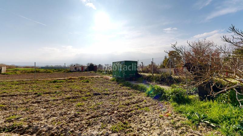 Foto 24222f34-5216-494c-a6d4-e2976f593db4. Terreno residencial finca rústica con edificación en Carcastillo