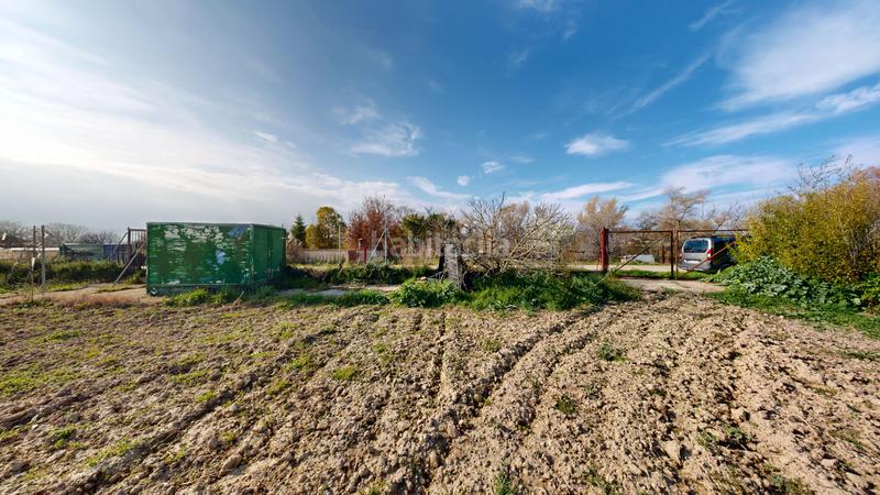 Foto 89fa9edc-9358-4989-98b7-84d9fa8adfbc. Terreno residencial finca rústica con edificación en Carcastillo