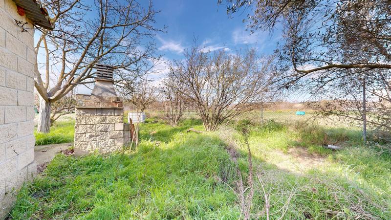Foto c8d333b0-34e7-42fe-b954-b5d94b6c6f6b. Terreno residencial finca rústica con edificación en Carcastillo