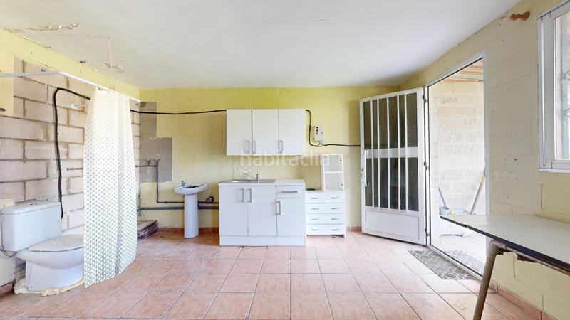 Foto fc4b4d9a-3758-45ee-9c9d-a2d89658195a. Terreno residencial finca rústica con edificación en Carcastillo