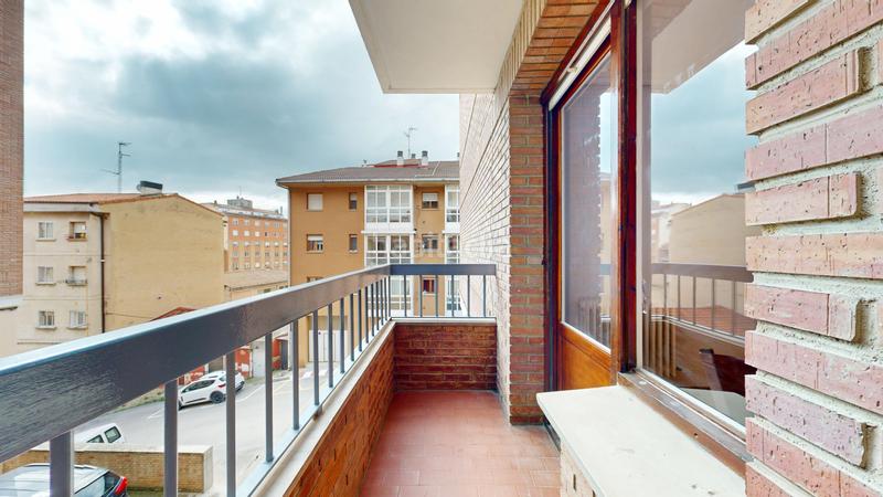 Foto ddb3f0ac-7768-4d74-9553-5ea63c523d21. Appartement avec chauffage dans Tafalla