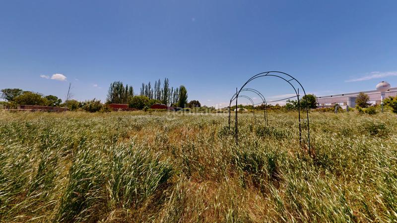 Foto c5f31404-7e41-435c-b7e5-046f1b58a05e. Terrain résidentiel dans Tafalla