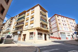 Local Comercial  Tafalla - calle beire. Venta!! se vende local en calle beire n7 bajo en tafalla